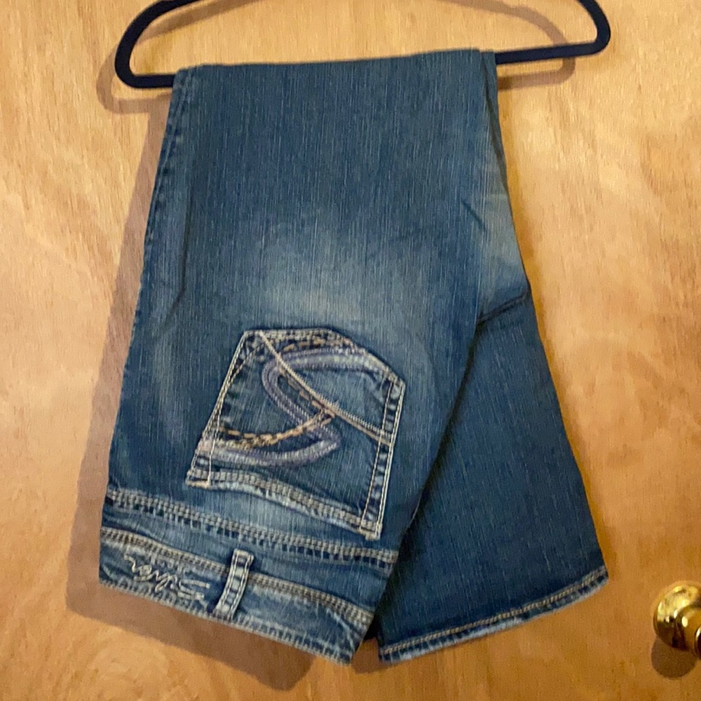 Silver Suki Boot Cut Jeans Sz 18 L 30 Thick Stitch Curvy Fit Contour Lift